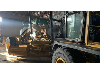 Новый Грейдер SEM 922F AWD: фото 3 Новый Грейдер SEM 922F AWD: фото 3