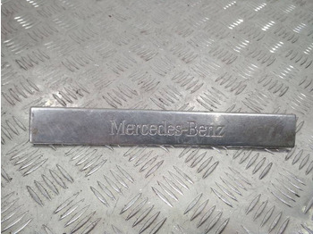 Кабина и интерьер MERCEDES-BENZ