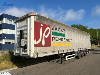 : фото в шапке страницы