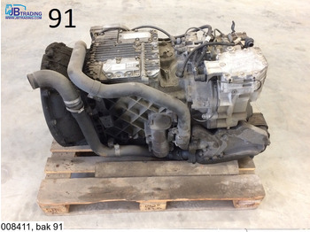 : фото в шапке страницы