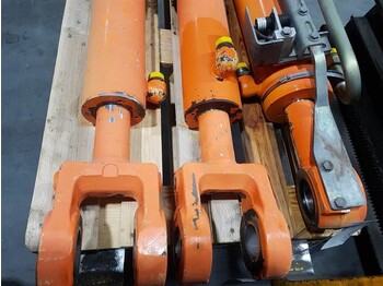 FIAT-HITACHI W 170 - Lifting cylinder/Hubzylinder/Hefcilinder в лизинг FIAT-HITACHI W 170 - Lifting cylinder/Hubzylinder/Hefcilinder: фото 4