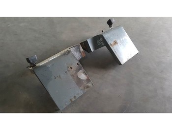Komatsu WA 270 - 3 - Fender/Kotflügel/Spatbord в лизинг Komatsu WA 270 - 3 - Fender/Kotflügel/Spatbord: фото 4