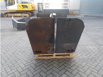 Terex TL260-0457006031-Mud guard/Kotfluegel/Spatbord в лизинг Terex TL260-0457006031-Mud guard/Kotfluegel/Spatbord: фото 4