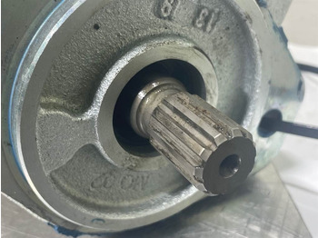 Volvo L30B-Z/X-ZM11305573-Concentric-WQ09A2-Gearpump в лизинг Volvo L30B-Z/X-ZM11305573-Concentric-WQ09A2-Gearpump: фото 4