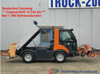 : фото в шапке страницы