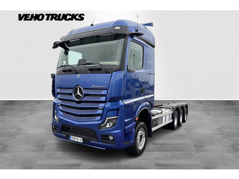 Mercedes-Benz Actros 3563 UUSI MULTILIFT 24SL koukkulaite в лизинг Mercedes-Benz Actros 3563 UUSI MULTILIFT 24SL koukkulaite: фото 1