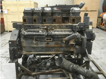 : фото в шапке страницы