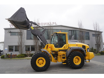 Колёсный погрузчик VOLVO L120H