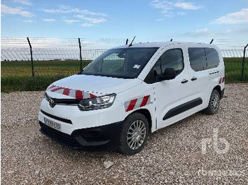Цельнометаллический фургон TOYOTA Proace