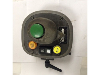 : фото в шапке страницы