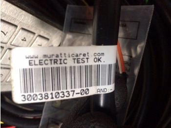 : фото в шапке страницы