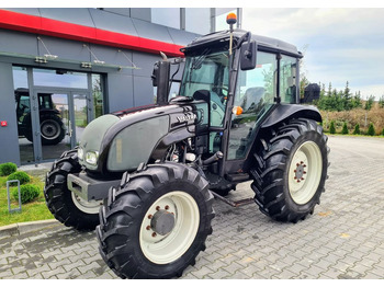 Valtra A93 в лизинг Valtra A93: фото 1