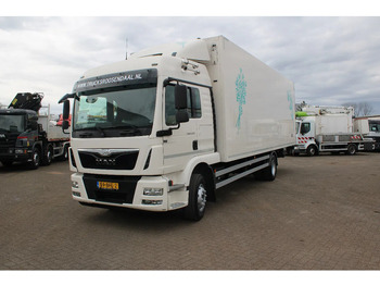 Грузовик с закрытым кузовом MAN TGM 12.250 + euro 6 + lift: фото 2