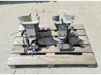 : фото в шапке страницы