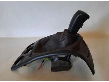 : фото в шапке страницы