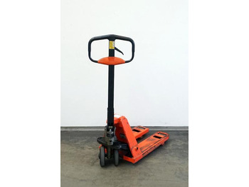 : фото в шапке страницы