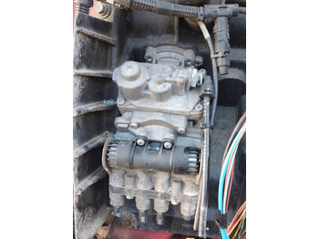 : фото в шапке страницы