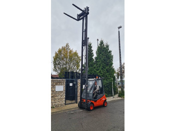 : фото в шапке страницы