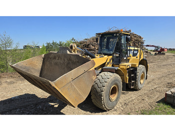 Погрузчик CATERPILLAR 966K