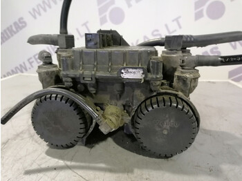 : фото в шапке страницы