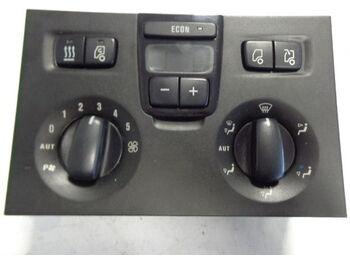 : фото в шапке страницы