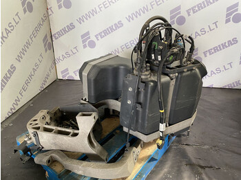 : фото в шапке страницы