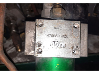 : фото в шапке страницы