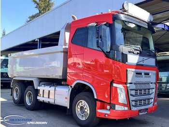 Самосвал VOLVO FH 540