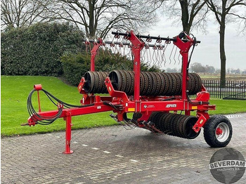 : фото в шапке страницы