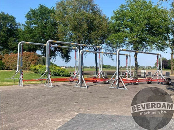 : фото в шапке страницы