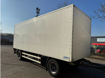 : фото в шапке страницы