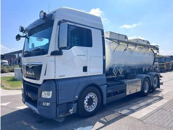 MAN TGX 26.560 6X2 EURO 6 - 11.500L VACUUM CLEANER -  в лизинг MAN TGX 26.560 6X2 EURO 6 - 11.500L VACUUM CLEANER -: фото 1