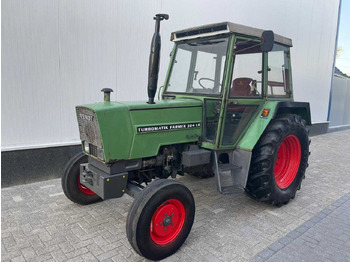 Трактор FENDT Farmer 300