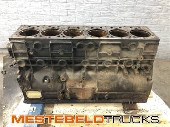 : фото в шапке страницы