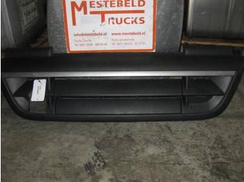 : фото в шапке страницы