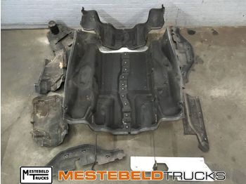 : фото в шапке страницы