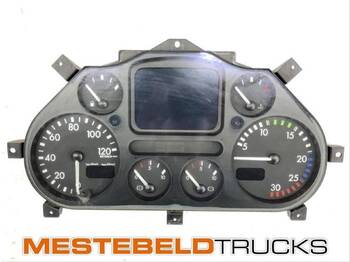 : фото в шапке страницы