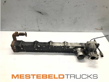 : фото в шапке страницы