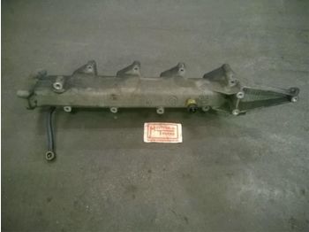 : фото в шапке страницы