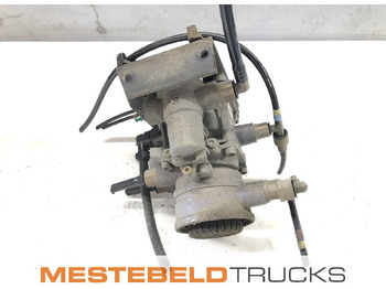 : фото в шапке страницы