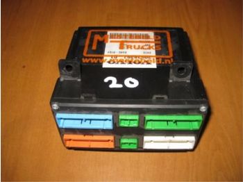 : фото в шапке страницы