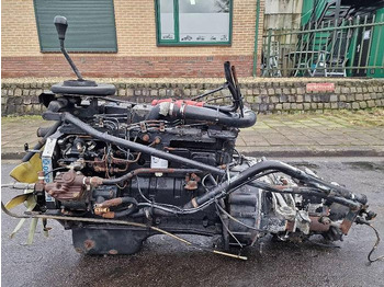 : фото в шапке страницы