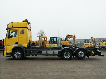 Mercedes-Benz 2546 L 6x2, MP4, 2x Schlafliege, Bullfänger, AC  в лизинг Mercedes-Benz 2546 L 6x2, MP4, 2x Schlafliege, Bullfänger, AC: фото 2