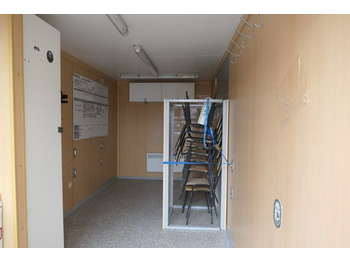 : фото в шапке страницы