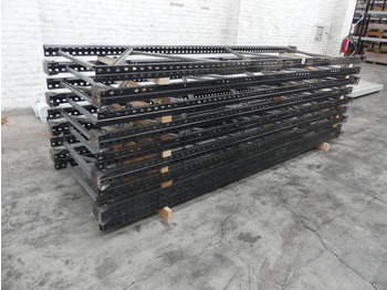 : фото в шапке страницы