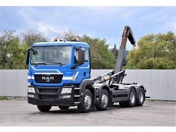 : фото в шапке страницы