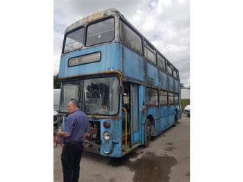 : фото в шапке страницы