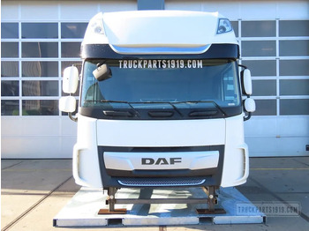 : фото в шапке страницы