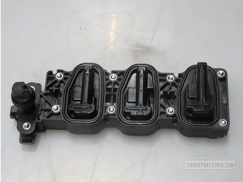 : фото в шапке страницы