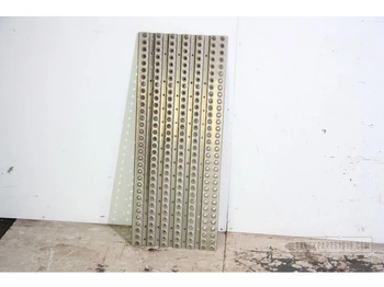 : фото в шапке страницы